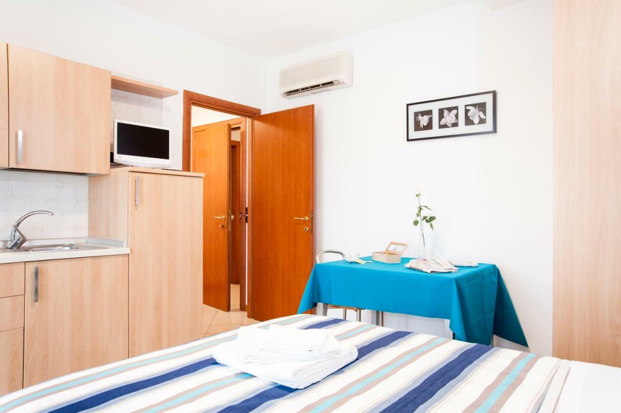 Residence Cigno Rimini Eksteriør bilde